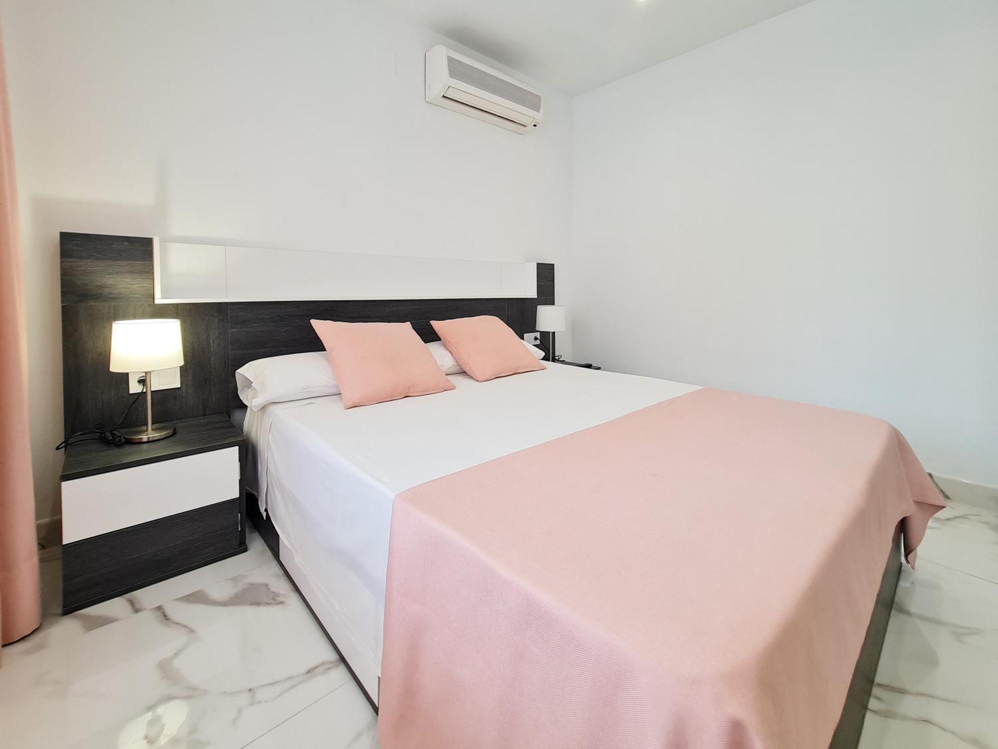 Apartamento Edificio Astoria Бенидорм Экстерьер фото